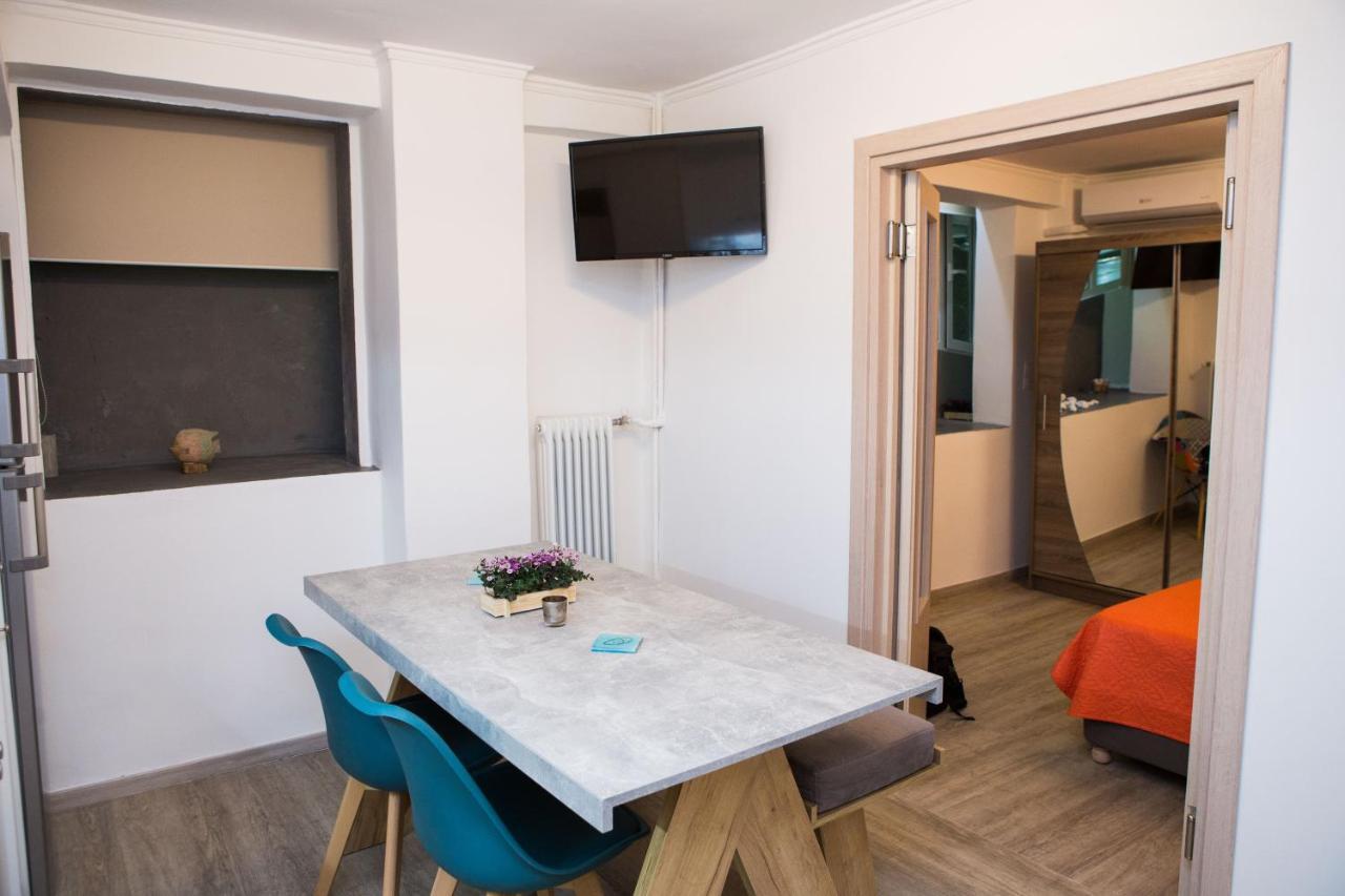 Stylish, Comfortable, Basement Loft-Like Apartment With Amenities Athene Buitenkant foto